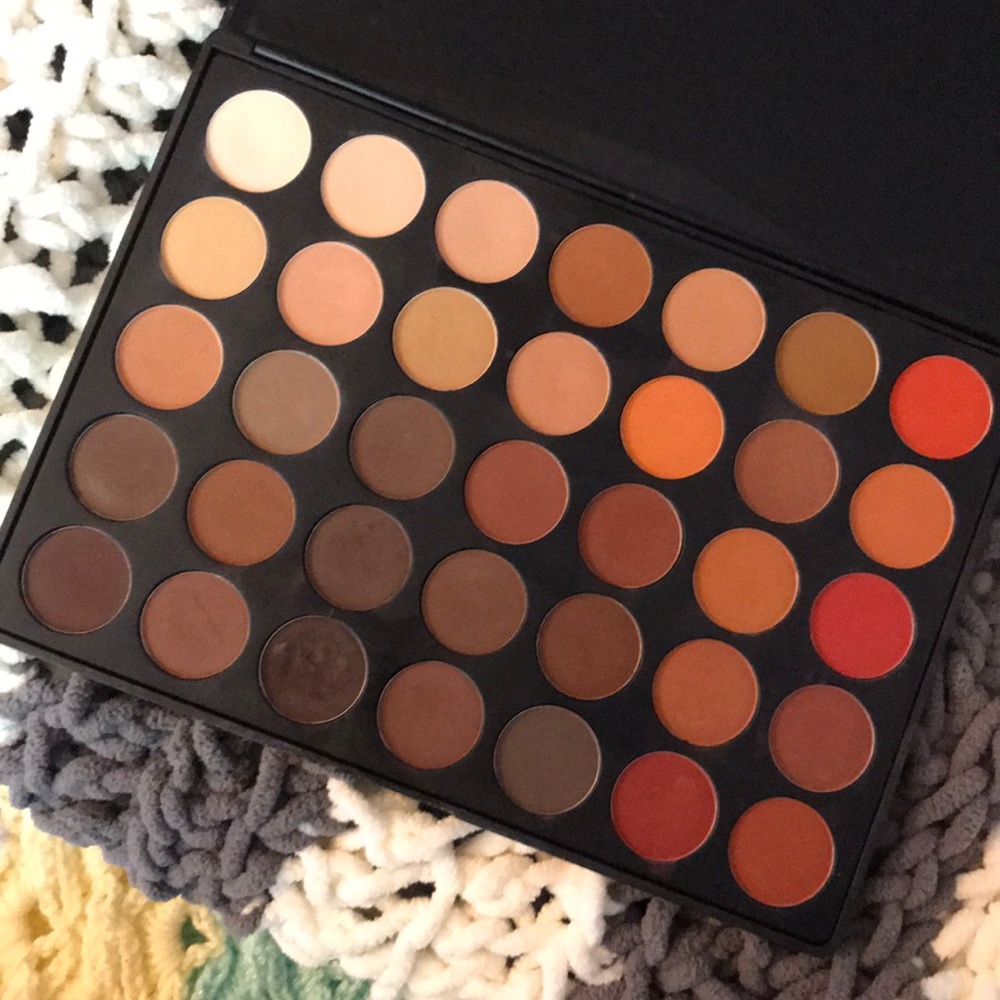 Morphs 35OM Palette